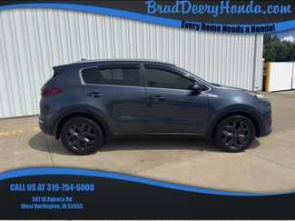 Used 2020 Kia Sportage S image 1