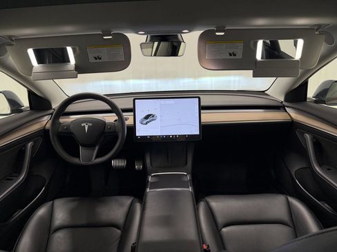 Used 2022 Tesla Model 3 image 33