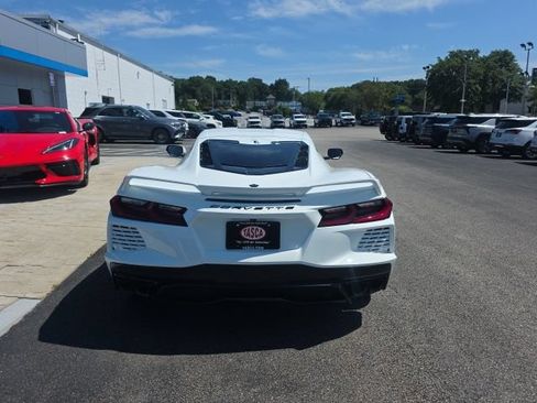 Used 2023 Chevrolet Corvette Stingray Preferred Cpe w/ Z51 Performance Package RWD image 3