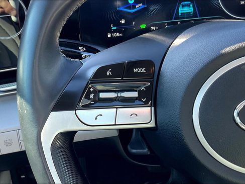 Used 2023 Hyundai Elantra Limited w/ Cargo Package image 22