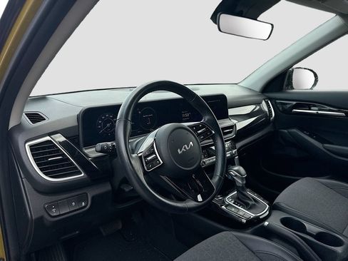 Certified 2024 Kia Seltos S AWD/4WD image 12