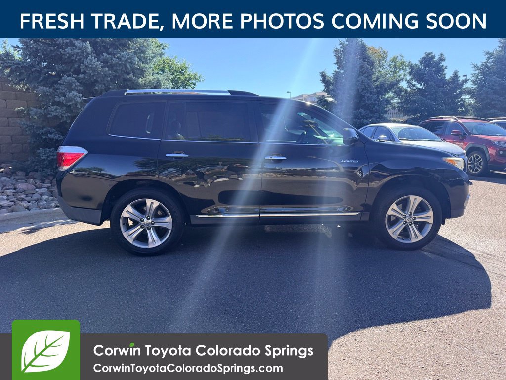 Used 2012 Toyota Highlander Limited w/ Tow Pkg AWD/4WD image 10