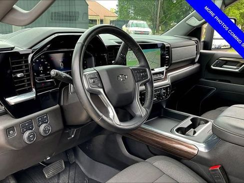 Used 2025 Chevrolet Silverado 2500 LT w/ Trail Boss Package image 15