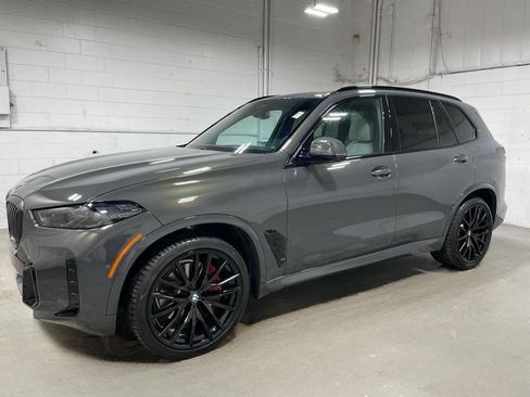 Used 2025 BMW X5 xDrive40i w/ Executive Package AWD/4WD image 1