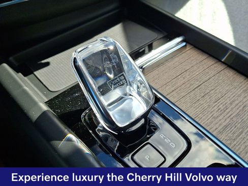 New 2026 Volvo XC60 B5 Ultra w/ Protection Package Premier AWD/4WD image 12
