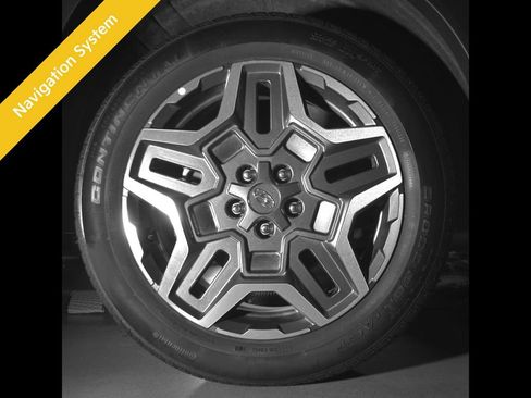 Used 2023 Hyundai Santa Fe Limited AWD/4WD image 12
