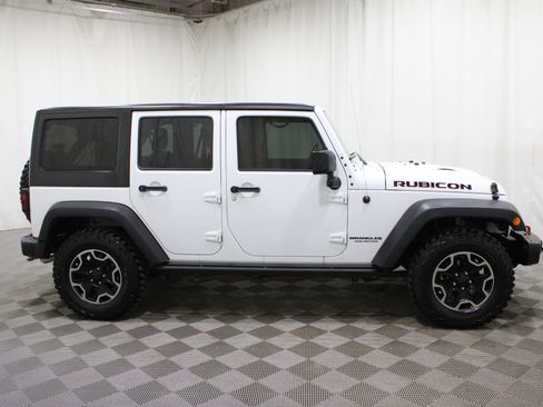 Used 2017 Jeep Wrangler Unlimited Rubicon image 26