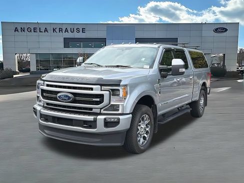 Used 2022 Ford F250 Lariat w/ Lariat Ultimate Package AWD/4WD image 3