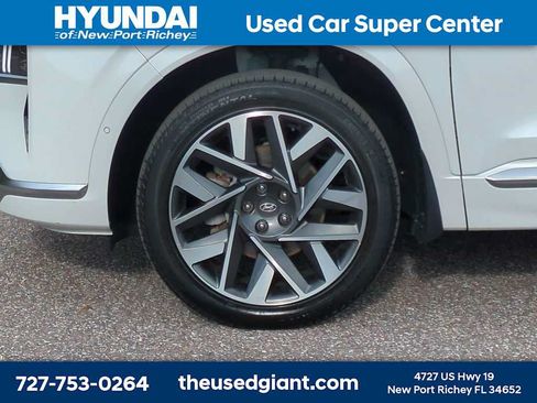 Used 2023 Hyundai Santa Fe Calligraphy AWD/4WD image 10