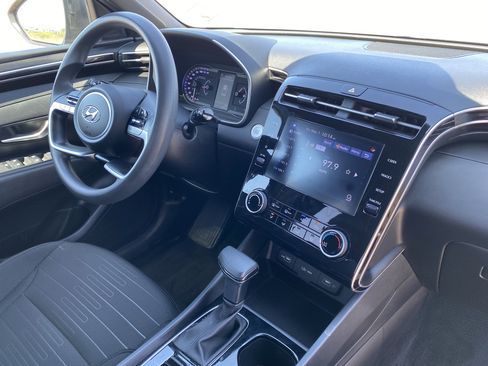 Certified 2022 Hyundai Santa Cruz SEL AWD/4WD image 12