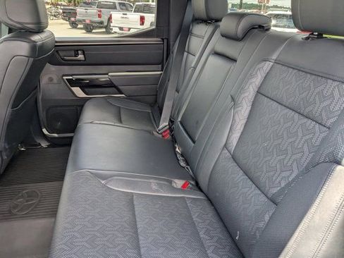 Used 2025 Toyota Tundra Limited AWD/4WD image 14