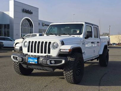 Used 2023 Jeep Gladiator Sport