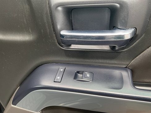 Used 2018 Chevrolet Silverado 1500 LT w/ All Star Edition AWD/4WD image 23