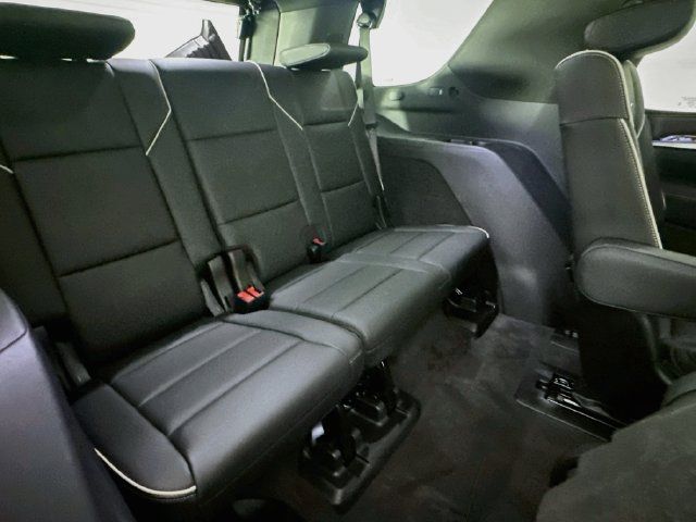 Used 2026 Cadillac Escalade Luxury w/ Touring Package RWD image 29