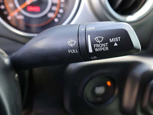 Used 2022 Jeep Gladiator Overland image 44