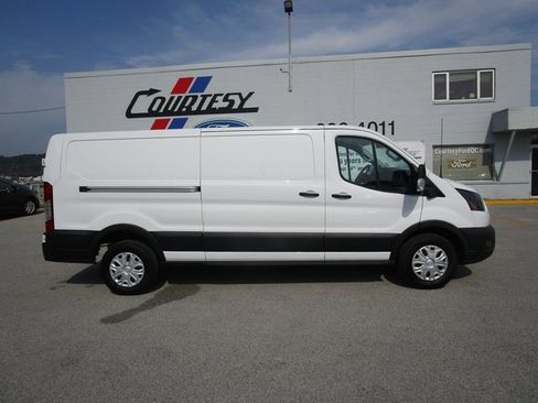 Used 2025 Ford E-Transit Low Roof w/ Load Area Protection Package image 7