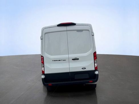 New 2026 Ford Transit 250 148 Medium Roof RWD image 4