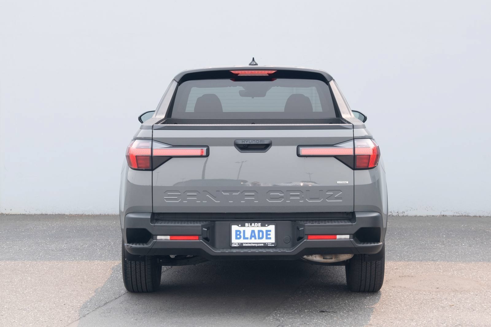 Used 2024 Hyundai Santa Cruz SE AWD/4WD image 19