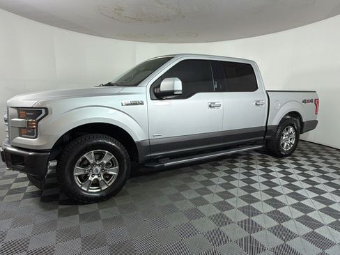 Used 2017 Ford F150 XLT w/ Equipment Group 302A Luxury AWD/4WD image 22