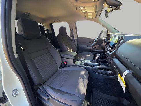 New 2026 Nissan Frontier S image 12