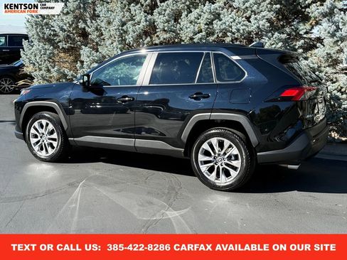 Used 2025 Toyota RAV4 XLE Premium image 5