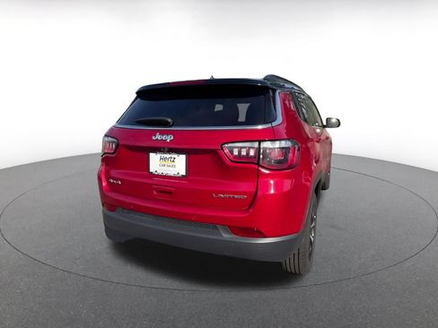 Used 2025 Jeep Compass Limited AWD/4WD image 13