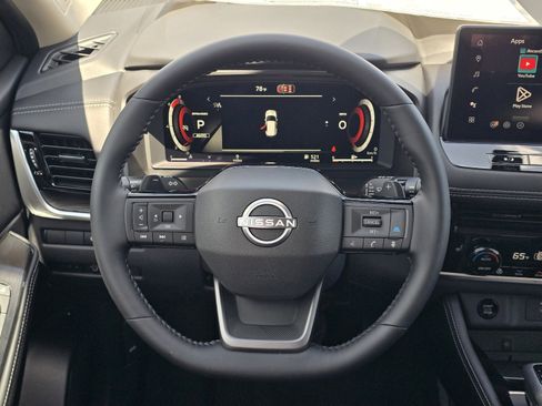 New 2026 Nissan Rogue Platinum AWD/4WD image 14
