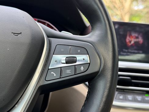 Used 2021 BMW 330i Sedan w/ Premium Package image 22