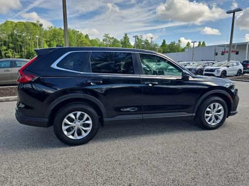 Used 2025 Honda CR-V LX image 9