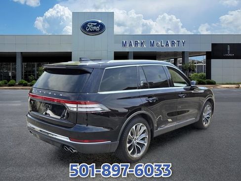Certified 2025 Lincoln Aviator Reserve w/ Illumination Package RWD image 5