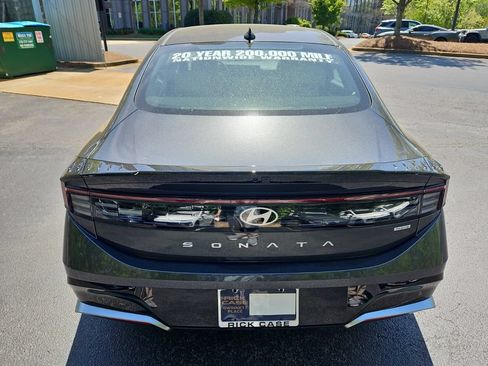 Used 2025 Hyundai Sonata SEL FWD image 4