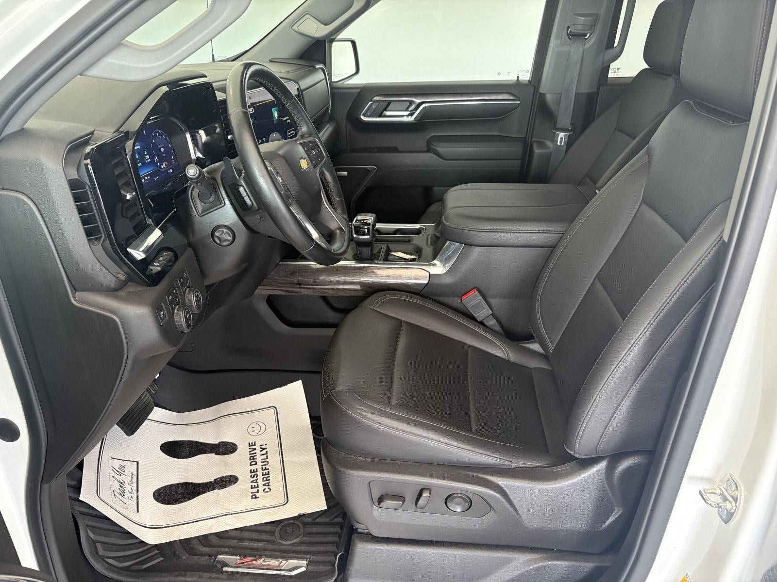 Used 2023 Chevrolet Silverado 1500 LTZ AWD/4WD image 8