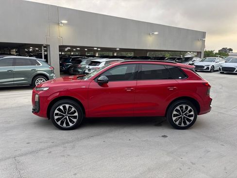 New 2026 Audi Q3 quattro 2.0T AWD/4WD image 9