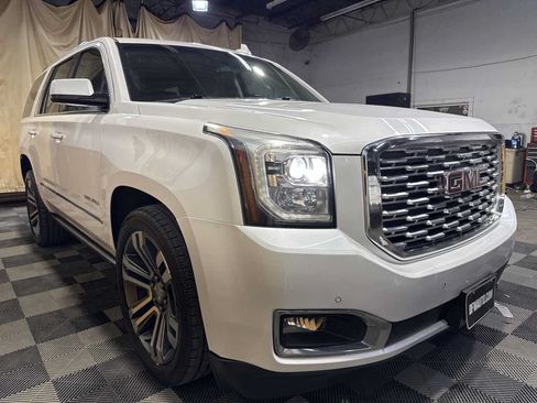 Used 2019 GMC Yukon Denali w/ Denali Ultimate Package AWD/4WD image 6