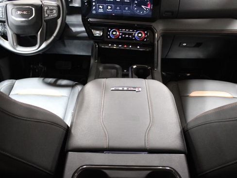 Certified 2024 GMC Sierra 2500 AT4 w/ Technology Package image 33