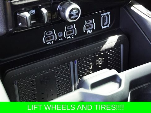 Used 2025 RAM 3500 Longhorn AWD/4WD image 32
