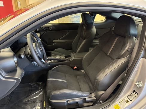 New 2026 Toyota GR86 Premium w/ ALL Weather Mat Package (TMS) RWD image 8