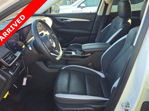 Used 2024 Buick Envision Sport Touring image 6