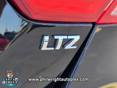 Used 2015 Chevrolet Impala LTZ FWD image 17
