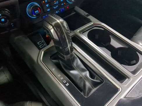 Used 2019 Ford F150 Raptor w/ Equipment Group 802A Luxury image 16