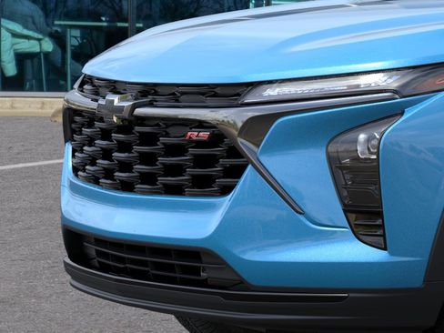 New 2026 Chevrolet Trax RS w/ Sunroof Package FWD image 13