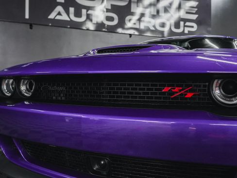 Used 2019 Dodge Challenger R/T Scat Pack RWD image 9