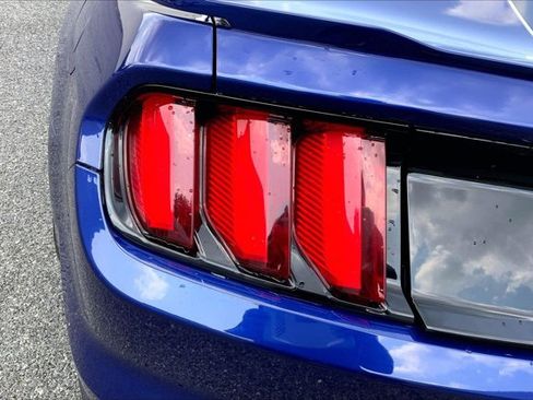 Used 2015 Ford Mustang GT Premium w/ Equipment Group 401A RWD image 26