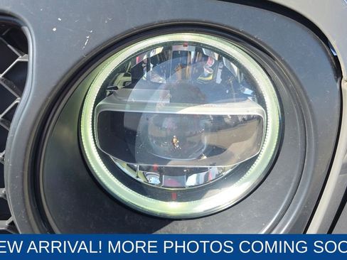 Used 2020 Jeep Gladiator Mojave image 7