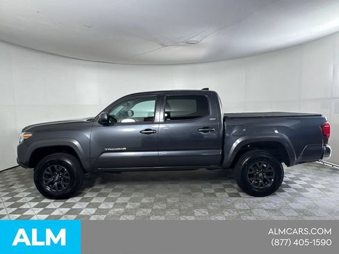 Used 2023 Toyota Tacoma SR5 AWD/4WD image 10