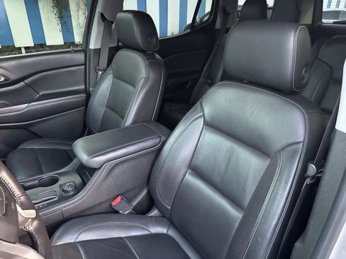 Used 2018 GMC Acadia SLT w/ LPO, Cargo Package image 22