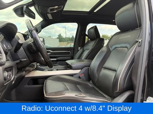 Used 2019 RAM 1500 Laramie AWD/4WD image 14