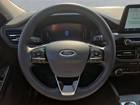 Certified 2023 Ford Escape Active image 13