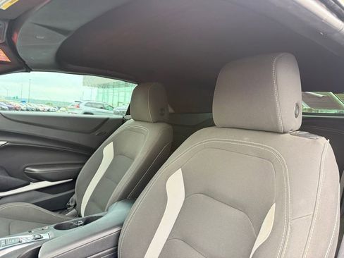 Used 2019 Chevrolet Camaro LT RWD image 22