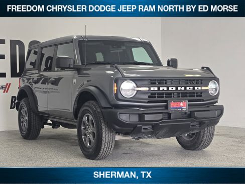 Used 2025 Ford Bronco Big Bend image 2